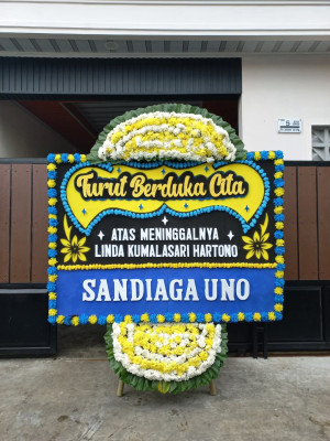 Papan Bunga Duka di Mbua Tengah